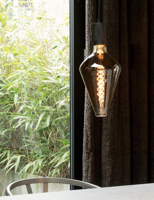 ampoule déco filament led xxl viena en verre fumé noir