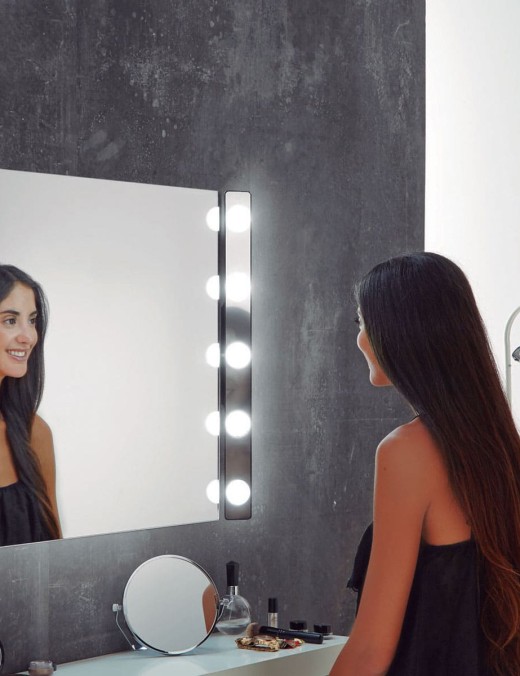 MIROIR ANIA