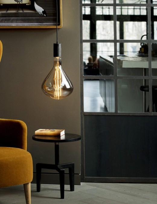 ampoule déco filament led xxl sydney en verre fumé noir